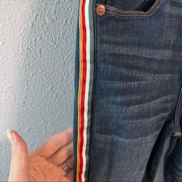 A&F Simone High Rise Jean Raw Hem Colored Stripe - Picture 2 of 8